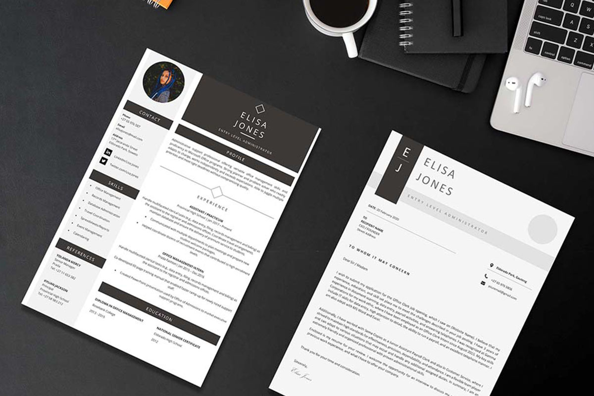 Administrator CV Design Preview 2 - Student Cycle