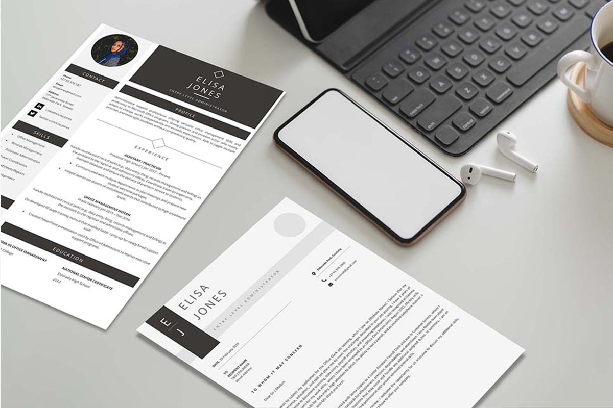 Administrator CV Design Preview 3 - Student Cycle